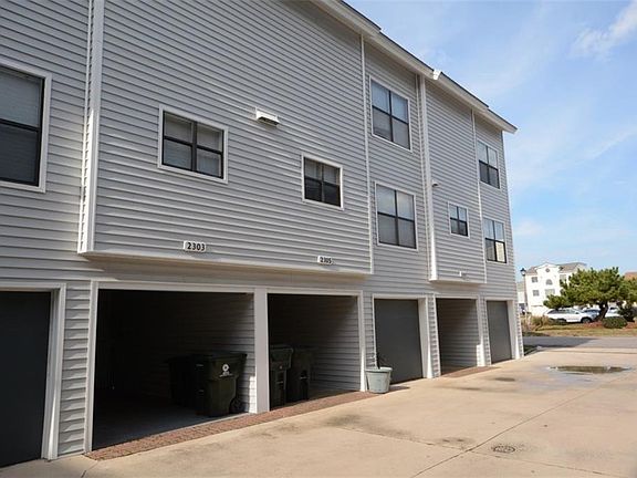 2nd image of 2307 Bergen Ct