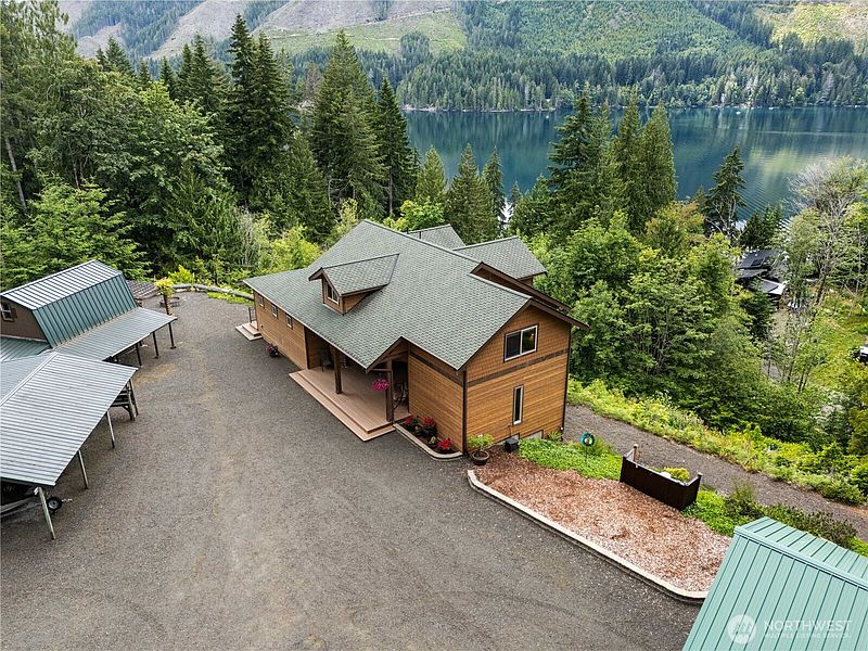3rd image of 5786 N Lake Cushman Road