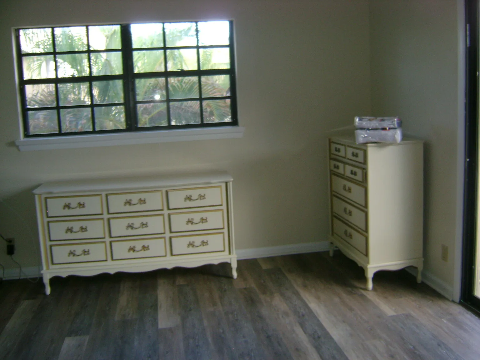 2 bed, 2.0 bath, 1384 sqft, $2,400 — Photo 3