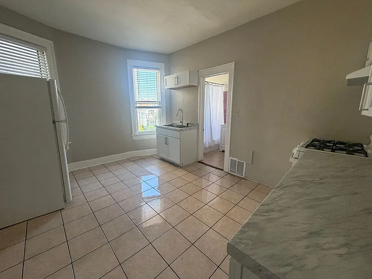 3911 W Vliet St — Photo 4