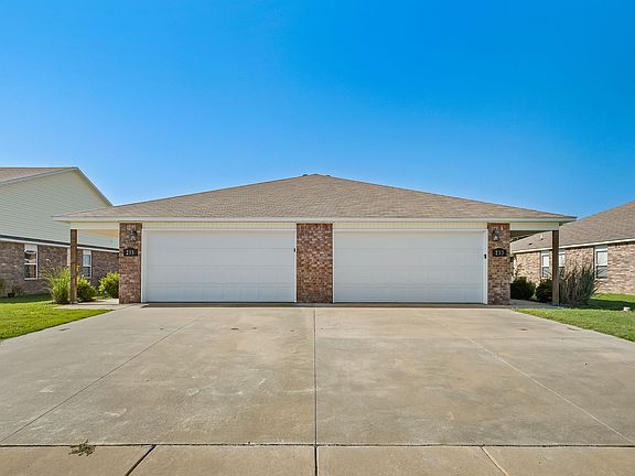 3rd image of 235 E Anabranch Ct #235