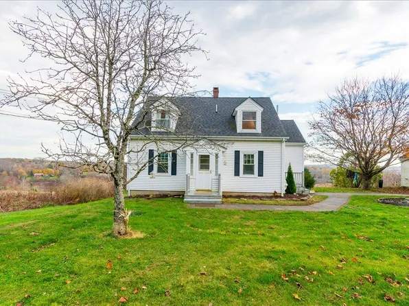 90 W Meadow Road, Rockland, ME 04841