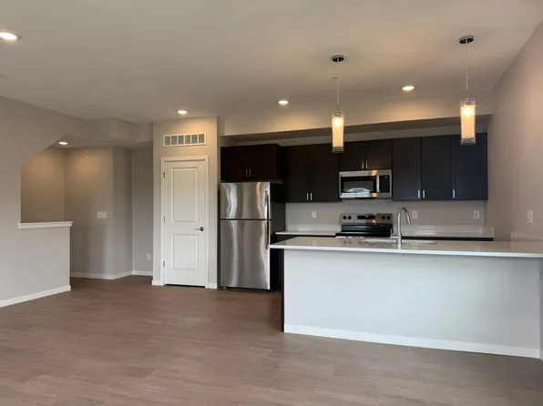 141 Clark Dr SW, Cedar Rapids, IA