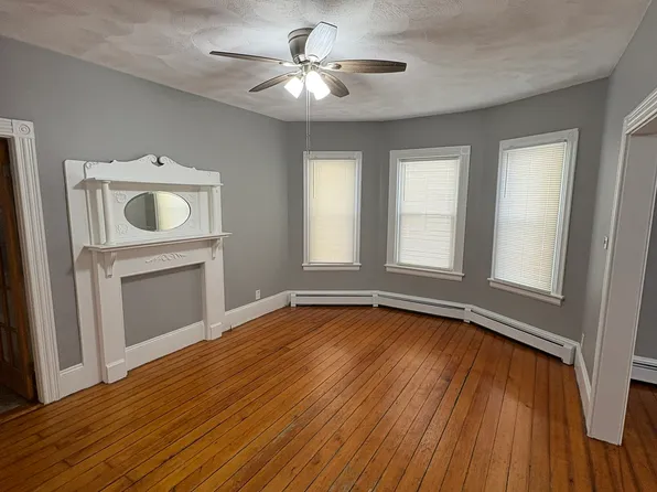 14 Grove St #1, Providence, RI 02909