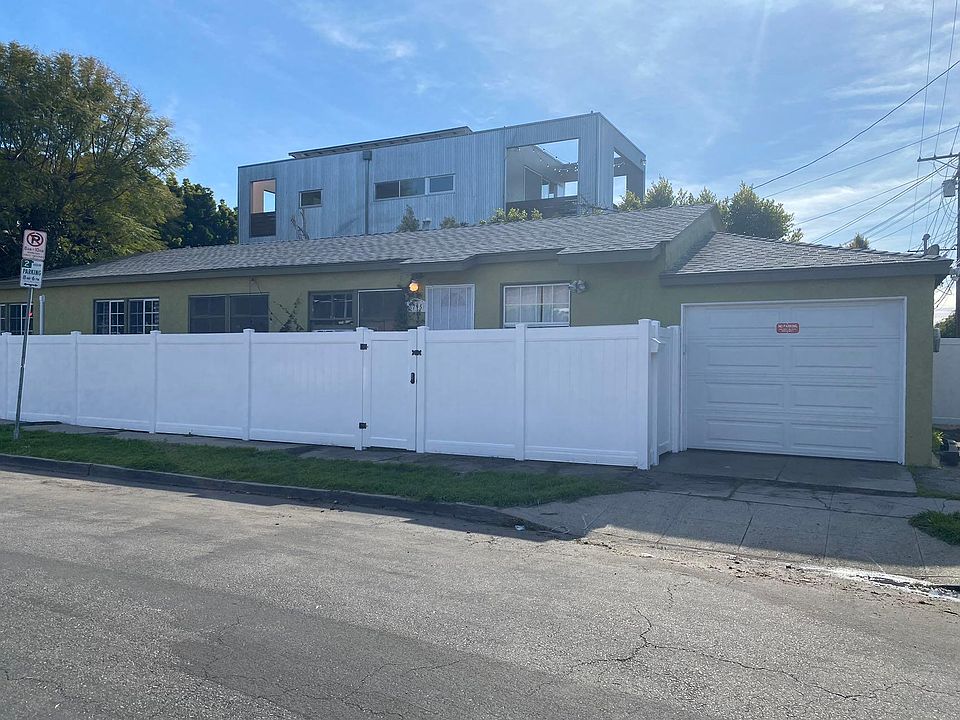 1st image of 3795 Maplewood Ave #2