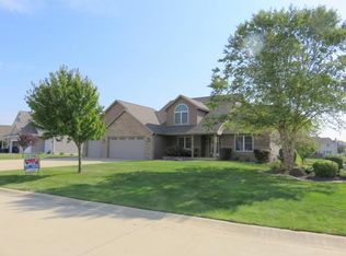 6535 Daybrook Dr, Decatur, IL 62521