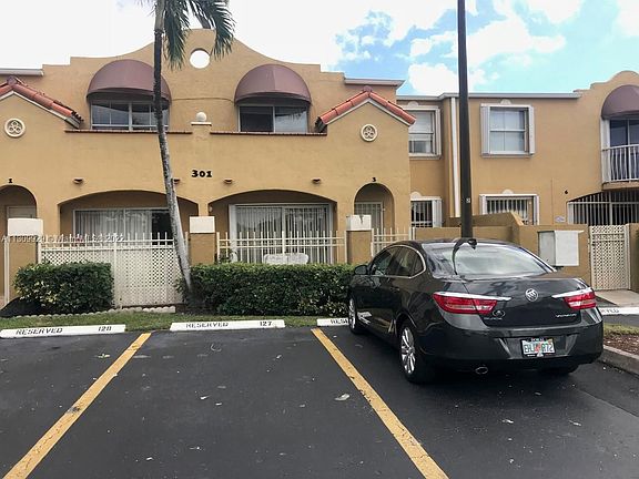 3rd image of 301 NW 84th Ct #703