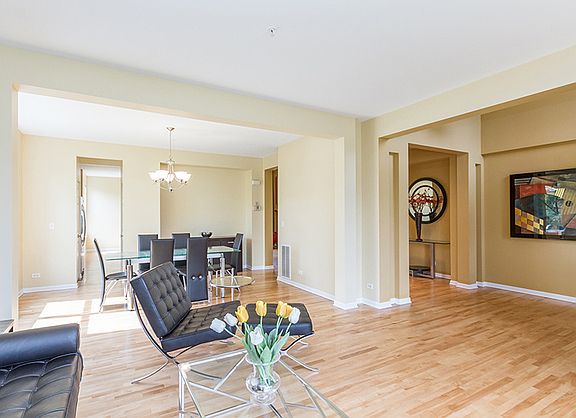 3rd image of 5735 River Birch Dr