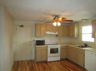 441 Smithfield Ave APT 4, Pawtucket, RI 02860