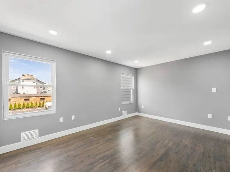 1117 Chestnut St #1 — Photo 7