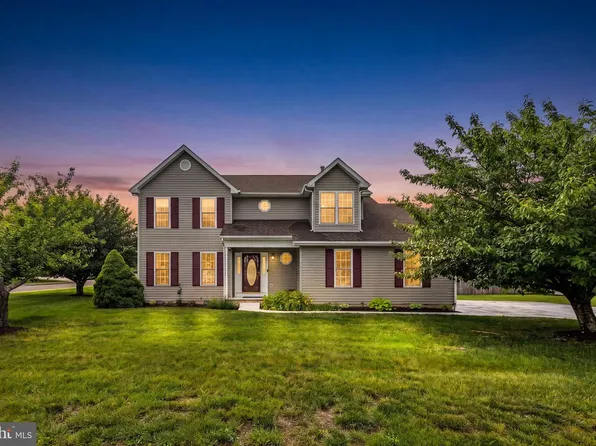 141 Caspian Dr, Stephens City, VA 22655