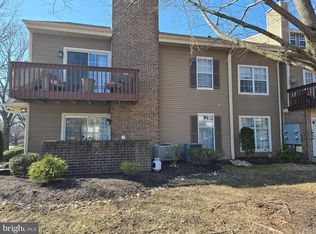 20 Hickory Dr #B-1, Horsham, PA 19044