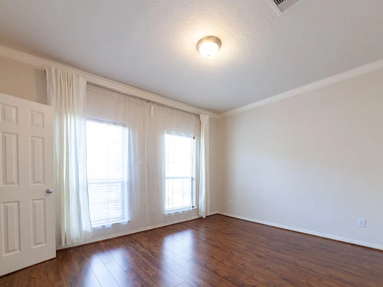 3206 Holly Thicket Dr — Photo 39