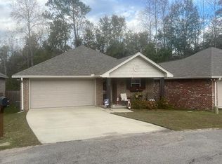 100 Crowns Point, Hattiesburg, MS 39402