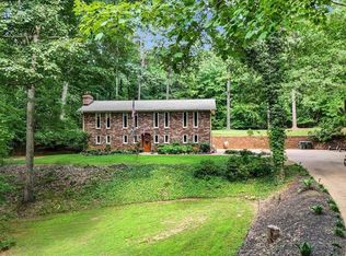 820 Lee Vaughn Rd, Simpsonville, SC 29681