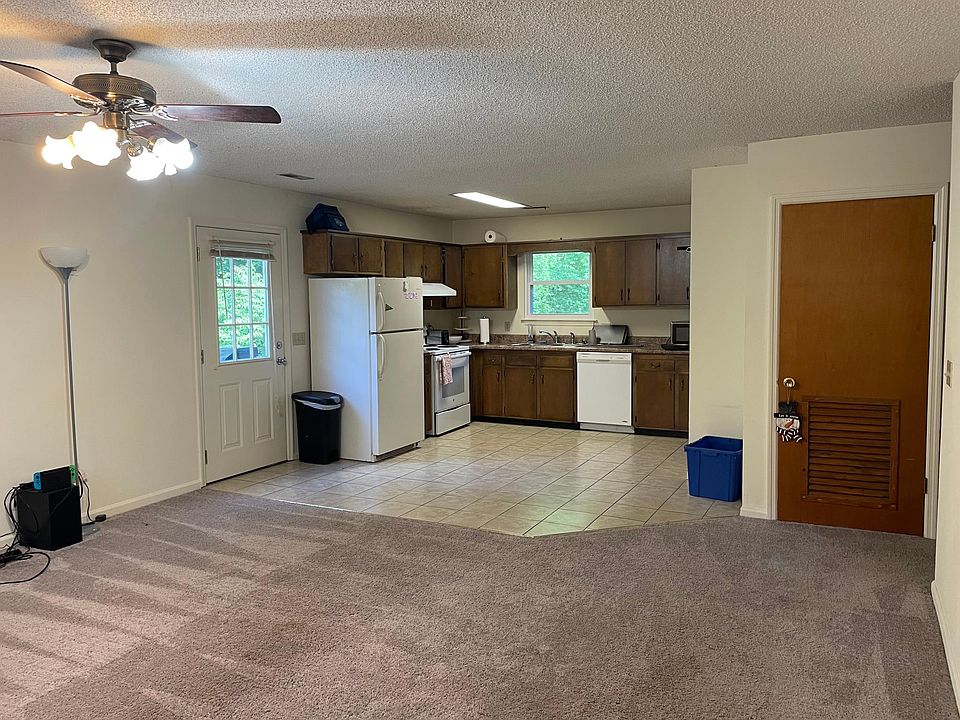 1st image of 10710 Bean Dr #10712