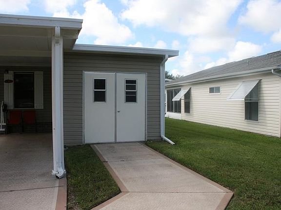 3rd image of 4550 Belle Grv