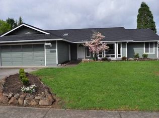 1821 Pinedale St, Medford, OR 97504