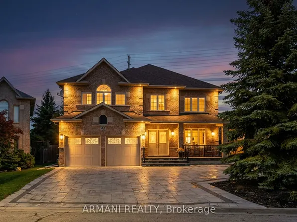 42 Saint Michele Pl, Vaughan, ON L4H 2H8