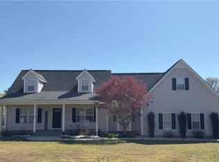 141 Tara Dr SE, Calhoun, GA 30701
