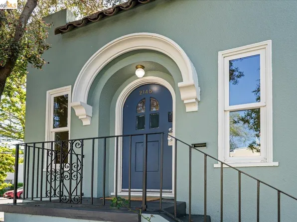 2148 Curtis St, Berkeley, CA 94702