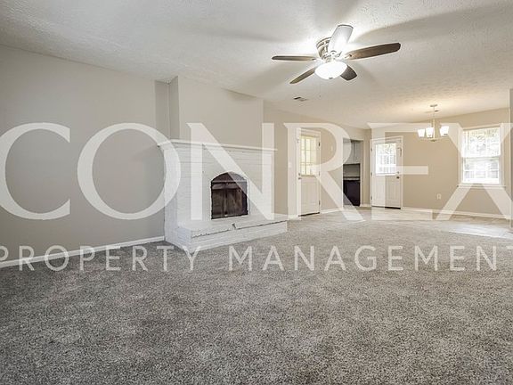 3rd image of 607 Lakeridge Cir SE