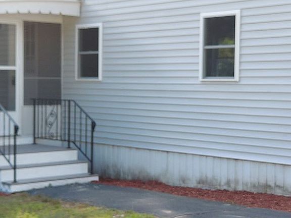 2nd image of 25 Parkwood Dr