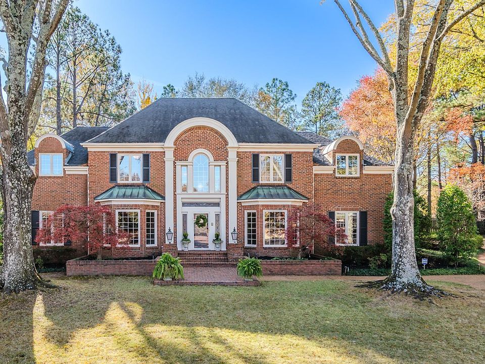 1st image of 8617 Havenhurst Dr