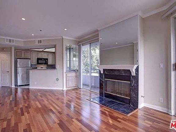 4th image of 3603 Dunn Dr APT 102