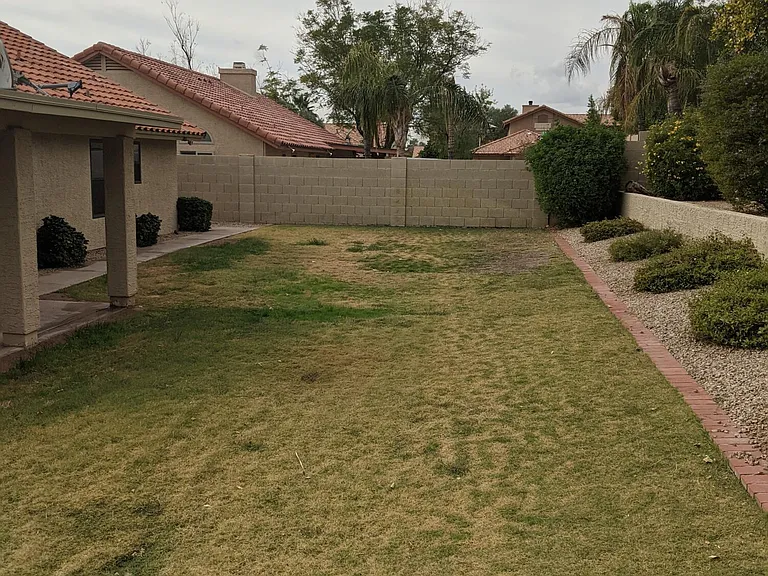 5708 E Angela Dr — Photo 33