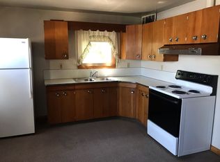 610 11th St W #R, Billings, MT 59102