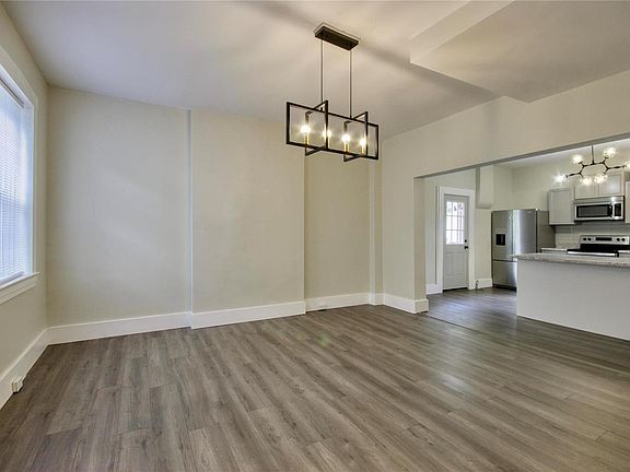 3rd image of 4839 Heidelberg Ave
