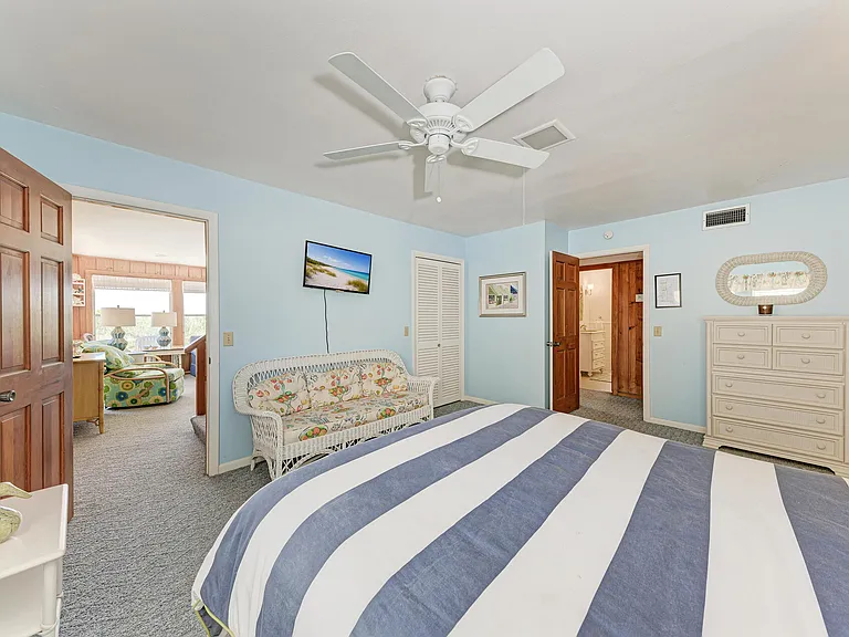 102 Palmetto Ave — Photo 9
