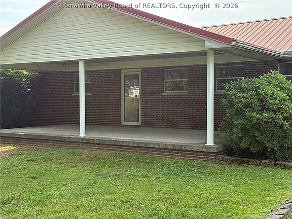 4th image of 468 Grandview Ave