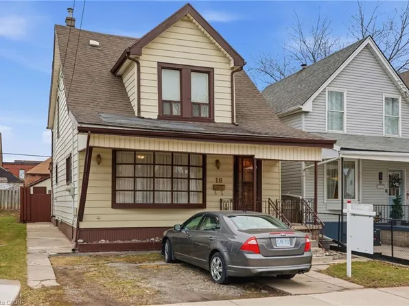 18 Mayflower Ave, Hamilton, ON L8L 2K4