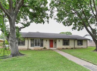 3445 Rockmartin Dr, Farmers Branch, TX 75234
