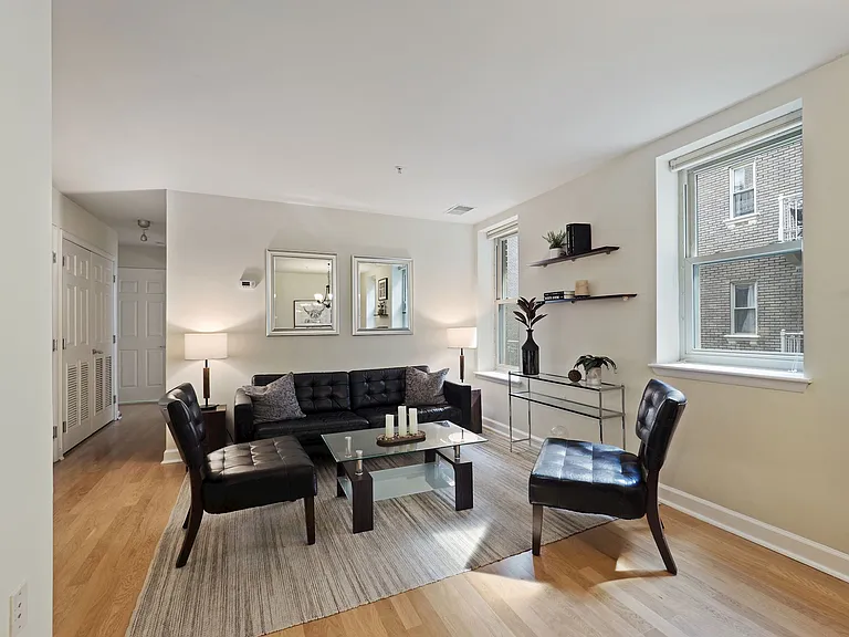 1308 Clifton St NW #307 — Photo 6
