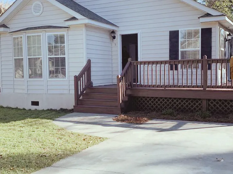 5 Rockville Way — Photo 1