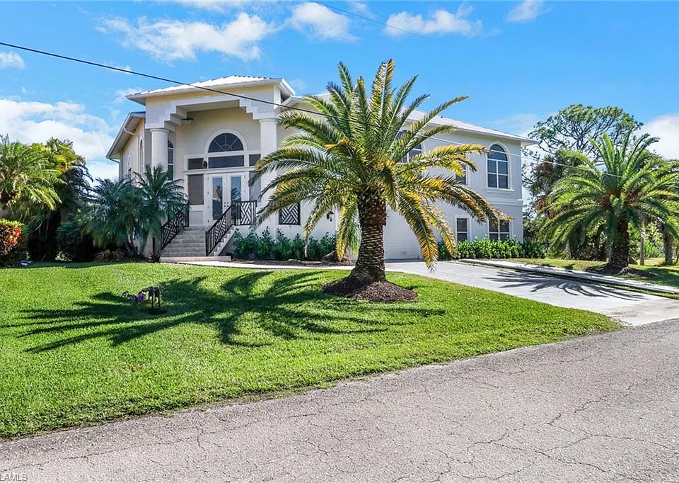 1st image of 27171 Harbor Dr