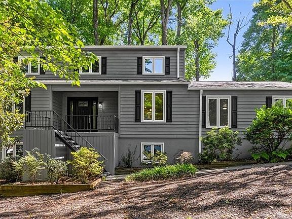 2nd image of 4803 Horseshoe Ln