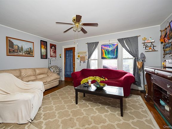 4th image of 42 Manitou Avenue