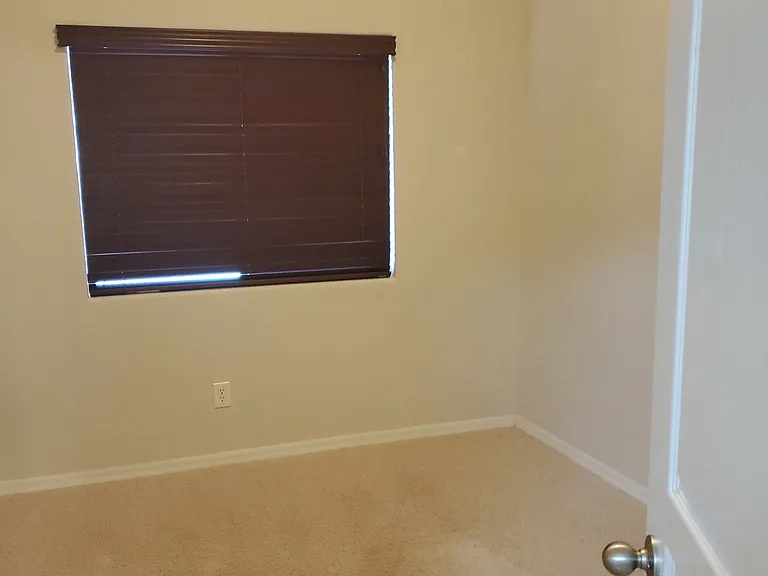 4th bedroom/office