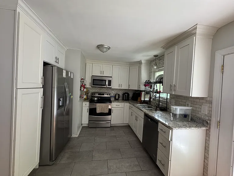 4204 Gladewater Rd — Photo 10