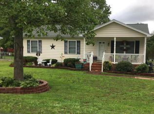 11207 Old Leavells Rd, Fredericksburg, VA 22407