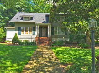 3235 Robin Rd, Audubon Park, KY 40213