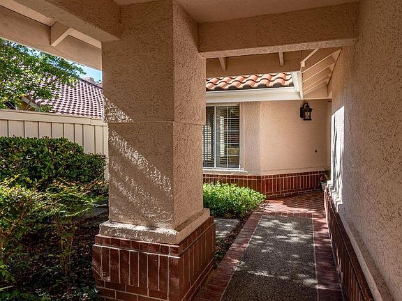 5th image of 101 French Gulch Ct