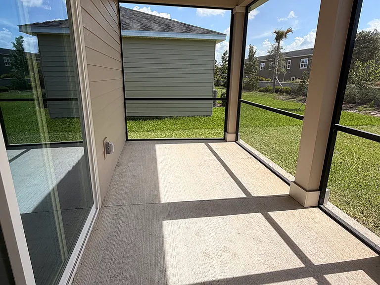 8792 SW 69th Ter — Photo 23