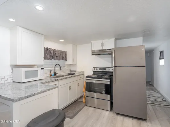 4470 E 16th Ave Trailer 29, Post Falls, ID 83854