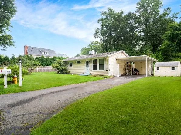 30 Sue Terrace, Westport, CT 06880