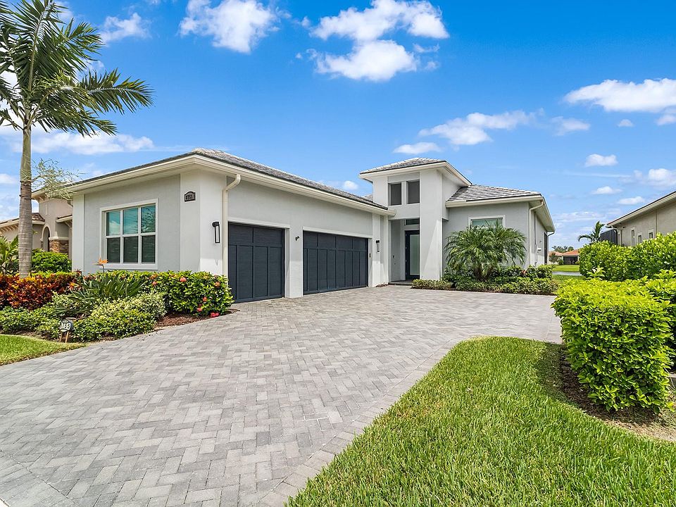 1st image of 8755 SW Montova Way